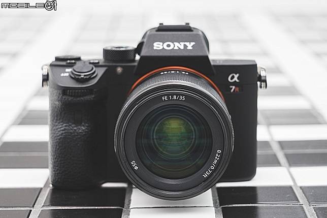 Sony FE 35mm f／1.8 評測報告｜高性價比、輕巧取勝同時帶來0.24x 放大