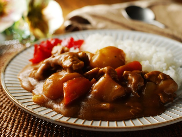 カレーがいつもスープカレーのようになってしまう 水っぽくなってしまう原因はアレだった ママスタ