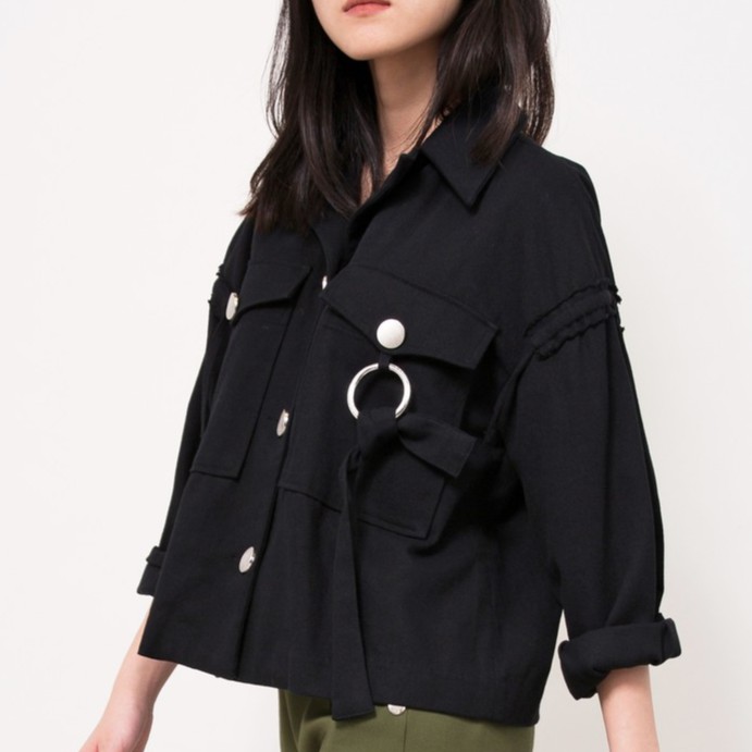 [Who Cares]個性綁帶抽繩金屬環外套