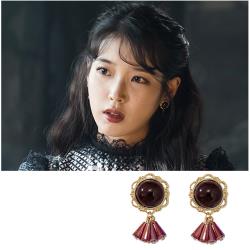 ◎商品特色,適合俏皮清涼的夏日搭配|◎|◎品牌:HANA梨花品牌定位:流行品牌適用性別:女生種類:耳環款式:穿式/針式材質:合金尺寸:2.5CM流行元素:串珠,流蘇,植物花卉顏色:黑色系,紅色系出口地