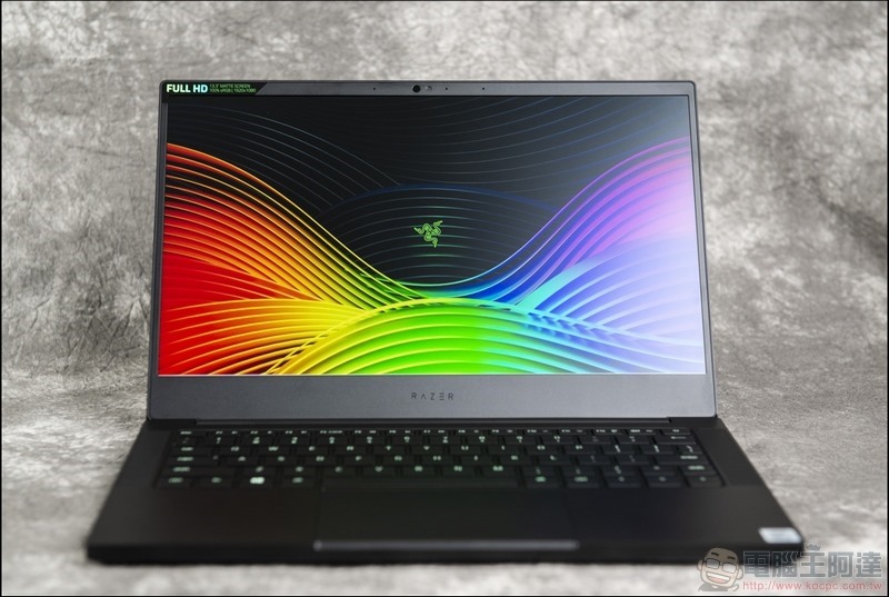 開啟輕薄無限可能！全球首款電競Ultrabook： Razer Blade Stealth 13