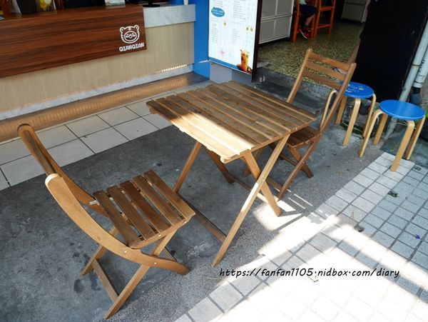 【中壢下午茶】千千茶栽堂 #複合式飲品店 #虎掌燒 #千千虎掌燒 #手搖飲料 #點心 #中壢飲料 #中壢美食 (2).JPG