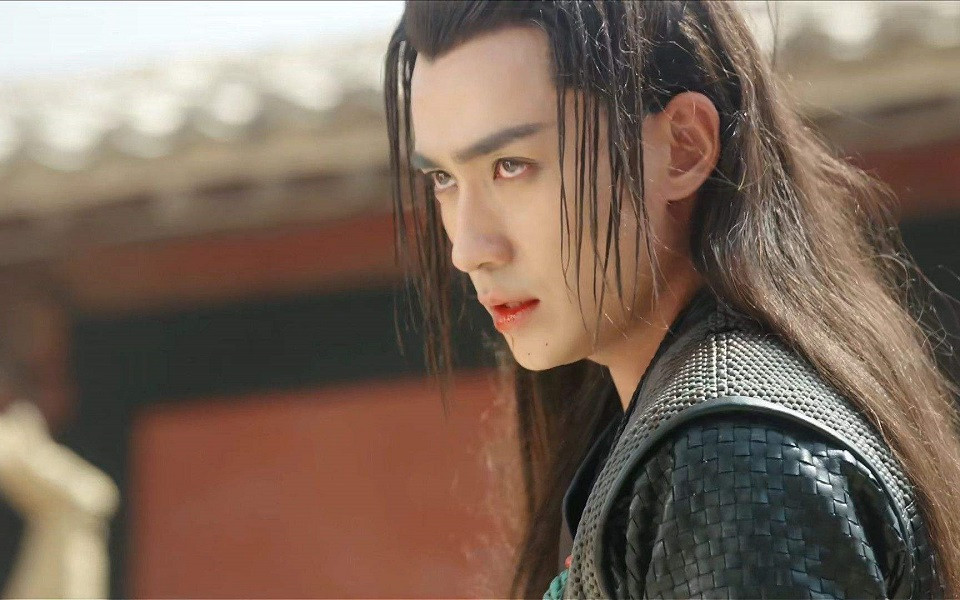 古裝劇中的「吐血美男」3：朱一龍 飾演《新邊城浪子》傅紅雪