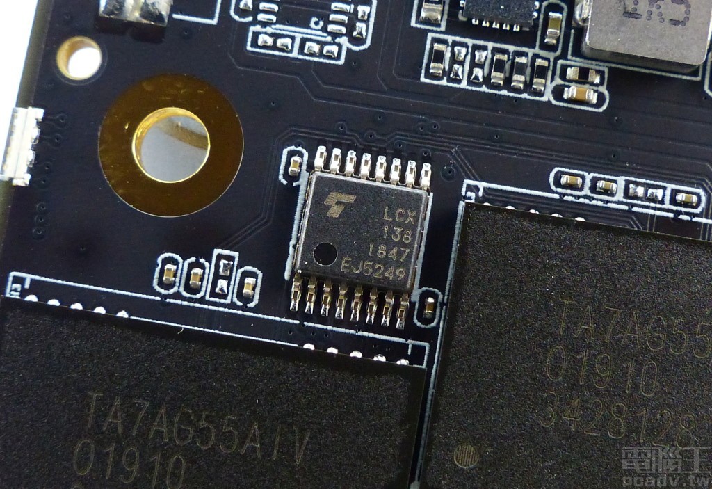 AIC、M.2 你選哪一道？GIGABYTE AORUS RGB NVMe SSD 512GB/1TB 雙形式、雙容量測試