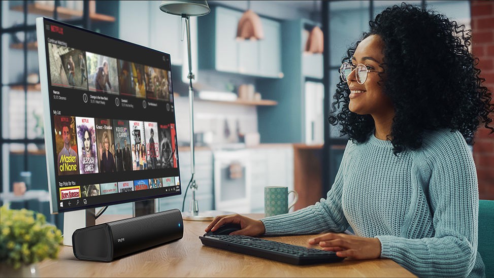 Pcモニターをサウンドバーで高音質化 Bluetoothスピーカーとしても使えるぞ Gp