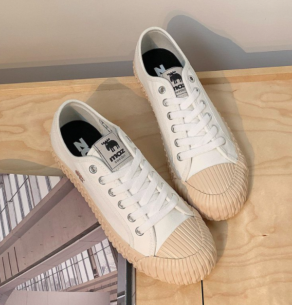 瑞典駝鹿綁帶式併色帆布餅乾鞋