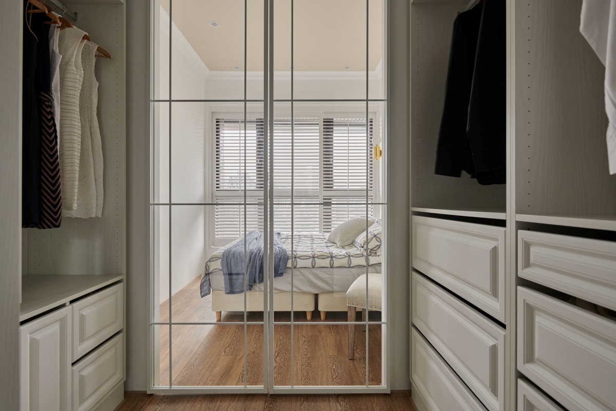 步入式衣帽間；衣帽間；衣帽間設計；臥室設計；室內設計