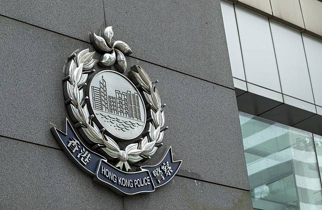 Hong Kong Sex Attacker Groped 10 Women When Pretending To Brush