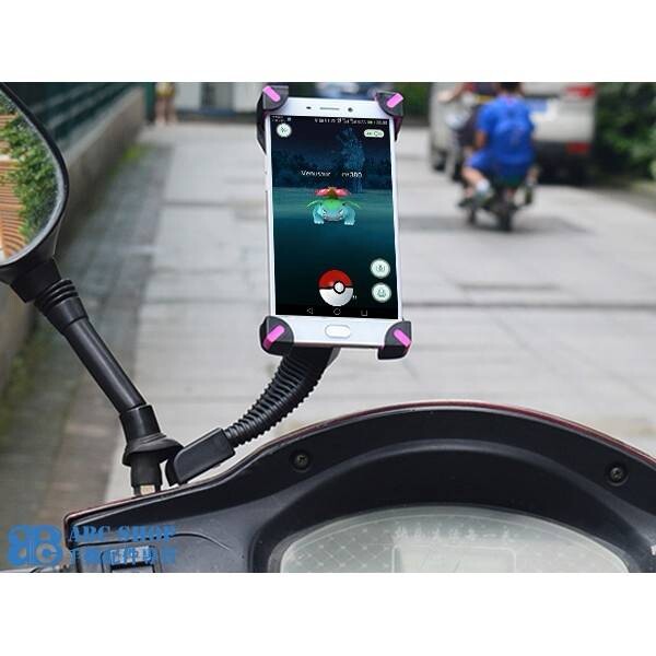*不用擔心騎車時手機不知放該那 *手機與您的距離更近，操控更方便 *底座可360度旋轉，調整最佳使用角度 *四角都有防護，可以垂直或水平使用 *夾具加強海綿，可以牢牢夾住愛機 *採用按鈕控制輕鬆操作，