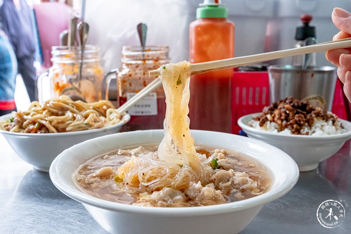 不是美食沙漠！雲林虎尾５銅板小吃：１元地瓜球、10元滿料湯、一甲子麵線