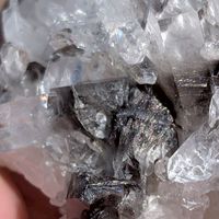 白白的水晶賣場販賣群、水晶二手出清群、原礦出售群、回收販賣群