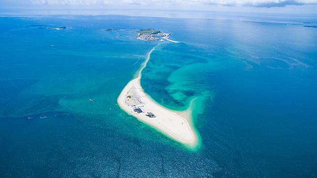 吉貝美麗的白沙攤（圖片提供/澎湖縣政府）