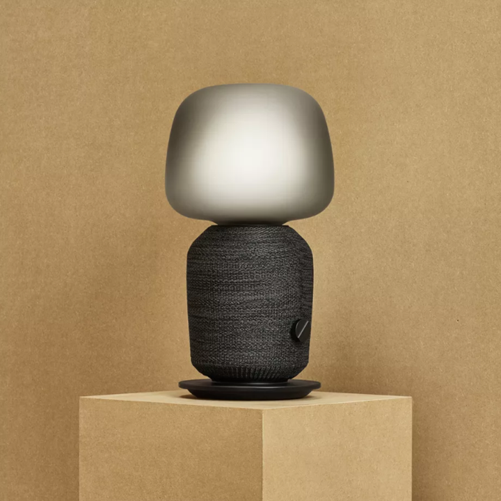 是桌燈也是喇叭？瑞典傢俱品牌 IKEA 與音響大廠 SONOS 聯手打造「檯燈型」智慧音箱