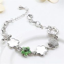 ◎925純銀手鍊水晶手環|◎水晶 鑲鑽 貓眼石|◎生日禮物 情人節禮物品牌定位:流行品牌品牌:米蘭精品適用性別:女生尺寸:170*30MM材質:925純銀顏色:藍色系,綠色系,紫色系