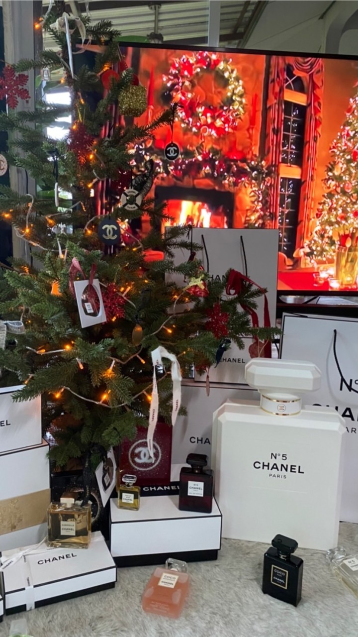 OpenChat สกินแคร์ เครื่องสำอางค์ น้ำหอม : FherFleur 🎄