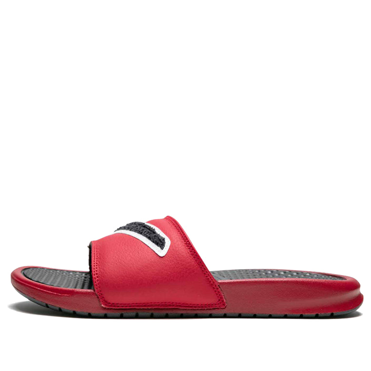 Nike Benassi Jdi Chenille Mens Slide in Red Navy Minimalistic Casual Sports Slippers