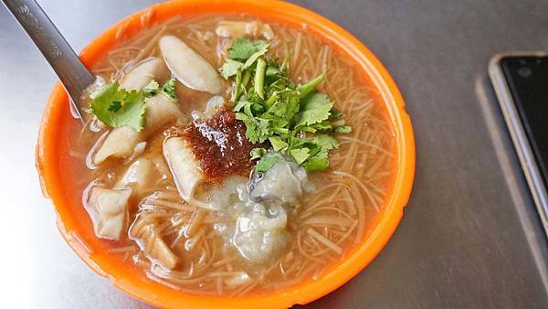 【板橋美食】無名路邊攤美食-只有內行人才知道的隱藏版美食小吃店 【板橋美食】無名路邊攤美食-只有內行人才知道的隱藏版美食小吃店