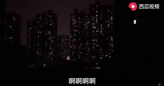武漢封城市民「大型監獄」關到崩潰？　半夜打開窗…迴盪淒厲嘶吼聲