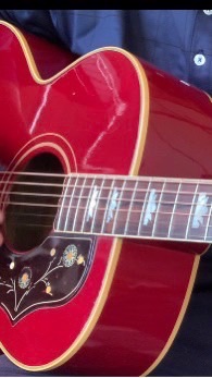 アコギで'70,'80,'90のヒット曲を弾こう❗️聴こう❗️唄おう❗️というアコギ好きの部屋😊