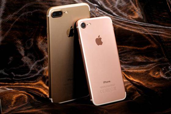 5 Suka Duka Fanboy Apple di Indonesia, Pengguna iPhone Pasti Paham Banget!