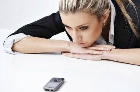 10 Derita Cowok Ketika Ceweknya Ngambek