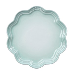 Le Creuset蕾絲花邊盤 22cm-冰川綠