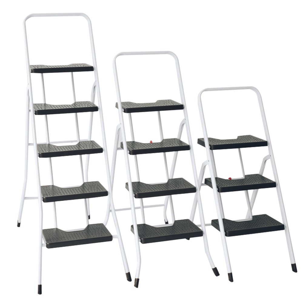 ★符合日本JIS標準★拿取高物品最佳好幫手★不管是主婦或是店面服務員等★折疊好收納不佔空間★踏板表面經防滑處理★簡單拿取好方便★不管是清理打掃、洗車都很方便使用★居家必備家用梯，安全荷重達100公斤材質:鐵+ABS(粉體塗裝)★台灣製造尺寸三層:總高度96.5踏板高66頂部寬39.5底度寬40展開深度61cm踏平台21X32cm重量：4.28公斤四層:總高度119踏板高87頂部寬39.5底度寬47展開深度79cm踏平台21X32cm重量：6.1公斤五層:總高度139踏板高110頂部寬39.5底度寬49展開深度100cm踏平台21X32cm重量：7.68公斤顏色如圖組裝方式此為免組裝商品，圖片為組裝後之成品。其他★安全荷重達100公斤【注意事項】⚠請先確認「商品無問題」及「有購買需求」後再做拆封動作！⚠產品異常或有瑕疵毀損，請拍商品照片以「聊聊」諮詢客服人員及辦理相關事務，客服人員會馬上為您處理。⚠為保障您的權益，建議外箱可以保留至確認購買商品皆沒問題再自行處理！⚠退換貨須保持商品完整性「組裝後商品無法退換貨處理」。【訂單注意】賣場發票皆由蝦皮官方代開，若您需要開立統一編號及抬頭，在「結帳」的頁面中，會有選擇及填寫電子發票的資訊，請您務必填寫完整。下單前請選擇正確的「地址」與「電話及收件資訊」，訂單成立後無法修改地址與電話，如需做修改動作「務必電聯告知」。貨運公司平日配送約至「16點」，週六中午前，週日及國定假日休息，下單「備註」約配時間，會「盡量」備註，但須看司機路線安排，若連假過後貨量較大無法指定配送時間。♥客服時間（包括聊聊）：平日8點至17點【12點至13點午休】/ 例假日休息(不出貨/無客服)→ 客服電話：04-25630095【其他事項】✅若對我們的商品與服務感到滿意，歡迎給我們★★★★★顆星好評～✅商品不定期上新，歡迎追蹤＋關注！✅若您有任何問題都歡迎「聊聊」詢問，我們將在線為您服務。✅有時訊息較多，小幫手會依序處理、回覆，請您稍加等待，請勿用評價作溝通管道！