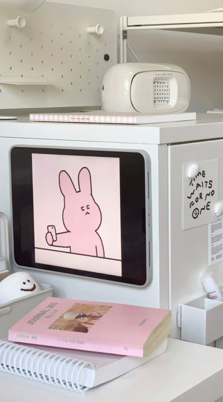⸝⸝⌗ 머무를 수 없는 순간 ⊹ ִֶָ𖤐