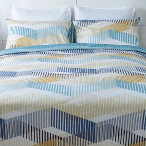 和樂自有品牌產品 100%棉，13372，40支棉 輕巧、柔軟及舒適 精細別緻，光澤鮮明 觸感柔順 手感絕佳 內容物 - 涼被x1 (180x200cm)