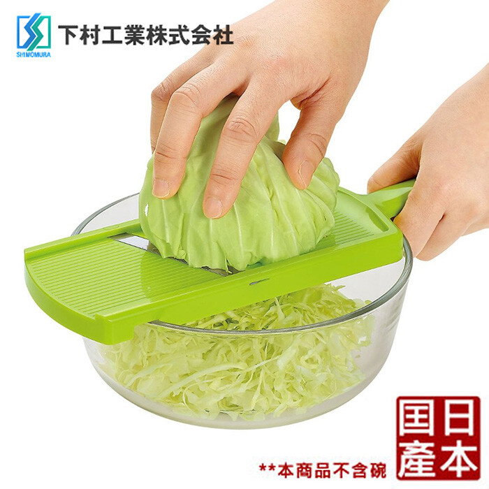 ■ 也適用洋蔥、蘿蔔等根莖蔬菜 ■ 使用420刃具級不鏽鋼材 ■ 日本製造品質保證 ■ 簡單調理食物的小幫手 產品規格 ■ 重量：約102g ■ 材質：SUS420不銹鋼、ABS樹脂 ■ 製造：下村工