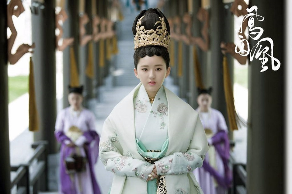 《傳聞中的陳芊芊》趙露思7個古裝角色：《鳳囚凰》馬雪雲