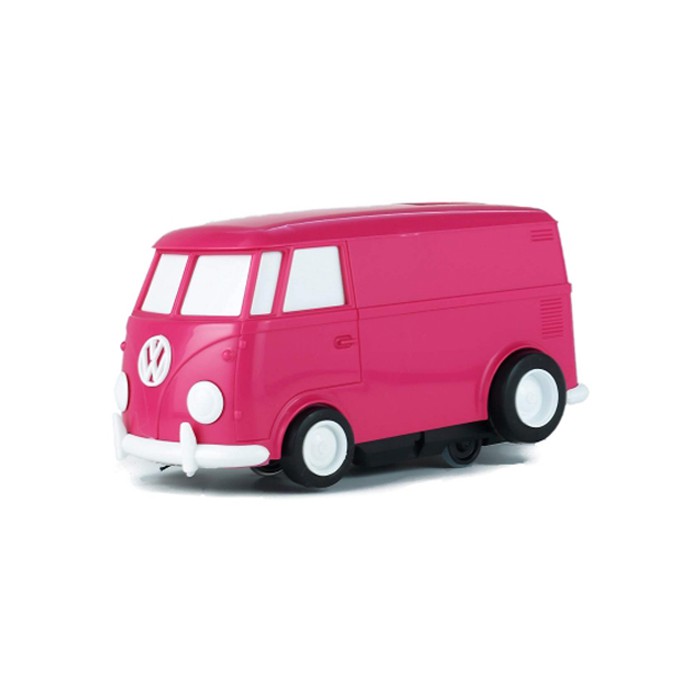 說到黑膠唱片，立刻就讓人想到古色古香、或DJ的專用唱盤，由黑膠的類比訊號，播放出音色溫暖的歌曲。『Record Runner』的問世，顛覆了所有對過去唱盤的既有印象。 VW-福斯專屬LOGO授權，加上