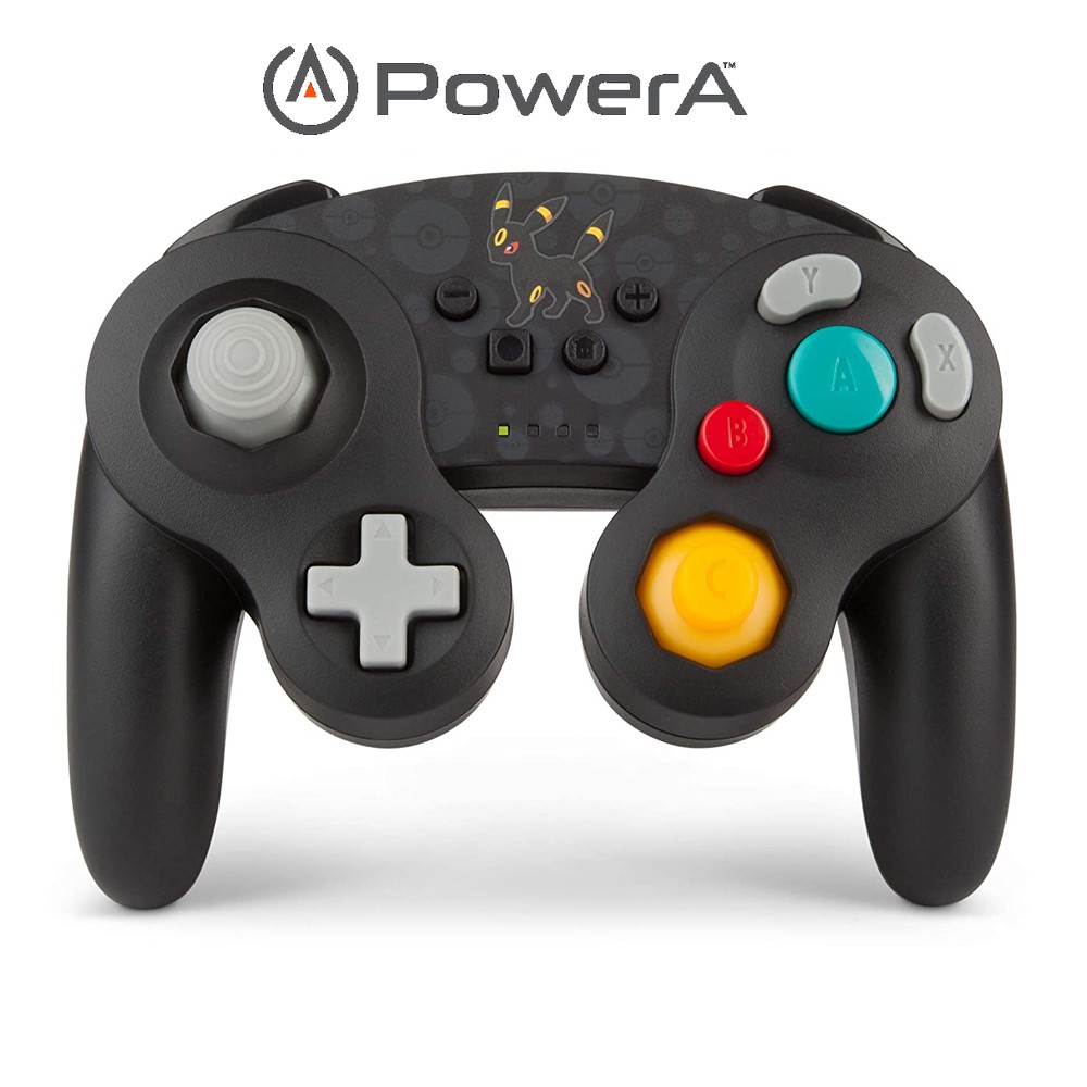 任天堂明星大亂鬥特別版的玩家指定喜愛的遊戲手把。無線藍牙5.0。經典GameCube設計，搭配更大的十字鍵及左肩按鈕。增加動作控制器及系統按鈕，使得這個手把可以適用於所有任天堂的遊戲。玩家指示及低電量