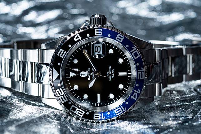 潮流界勞力士 再度強勢出擊 A Bathing Ape 推出bapex 藍黑 Type 2 手錶 戴上去瞬間帥出新高度 Cool Style潮流生活網 Line Today