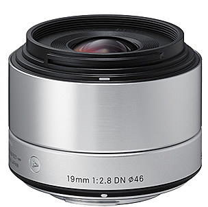 纖細、輕巧、高畫質的廣角鏡，專為微單眼相機設計。