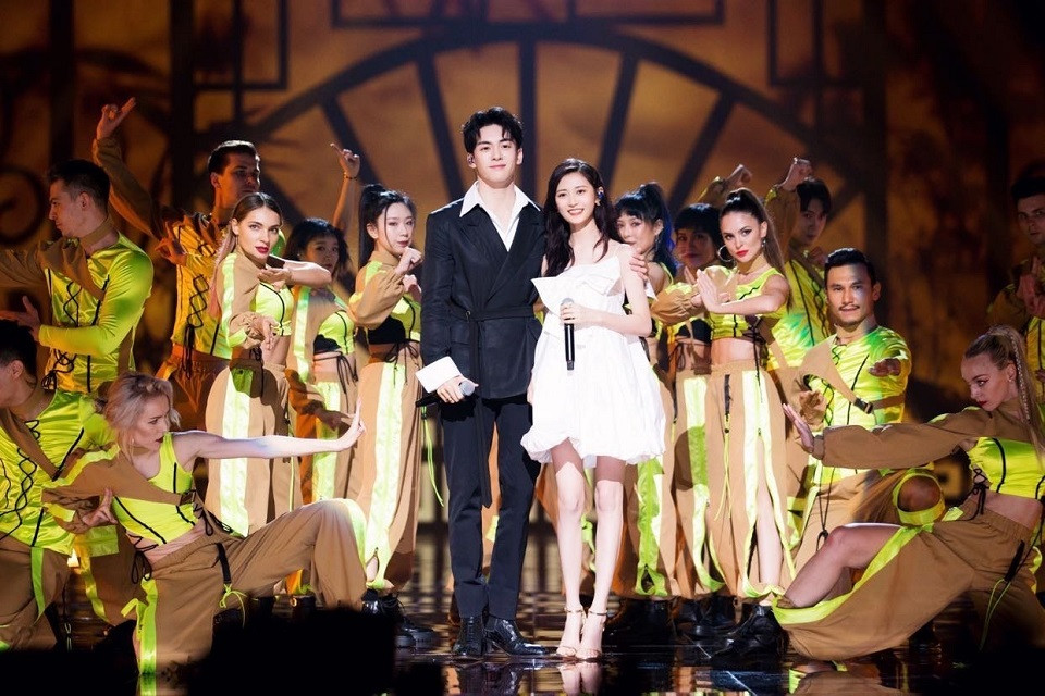 戲外也超甜的「陸劇CP」9：曾舜晞&陳鈺琪《倚天屠龍記》