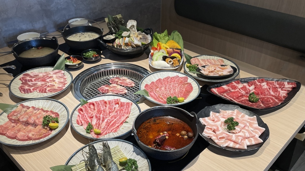８月超夯新開店７家！天花板級吃到飽、全台唯一韓式蔬食、千坪粵菜烤鴨五吃