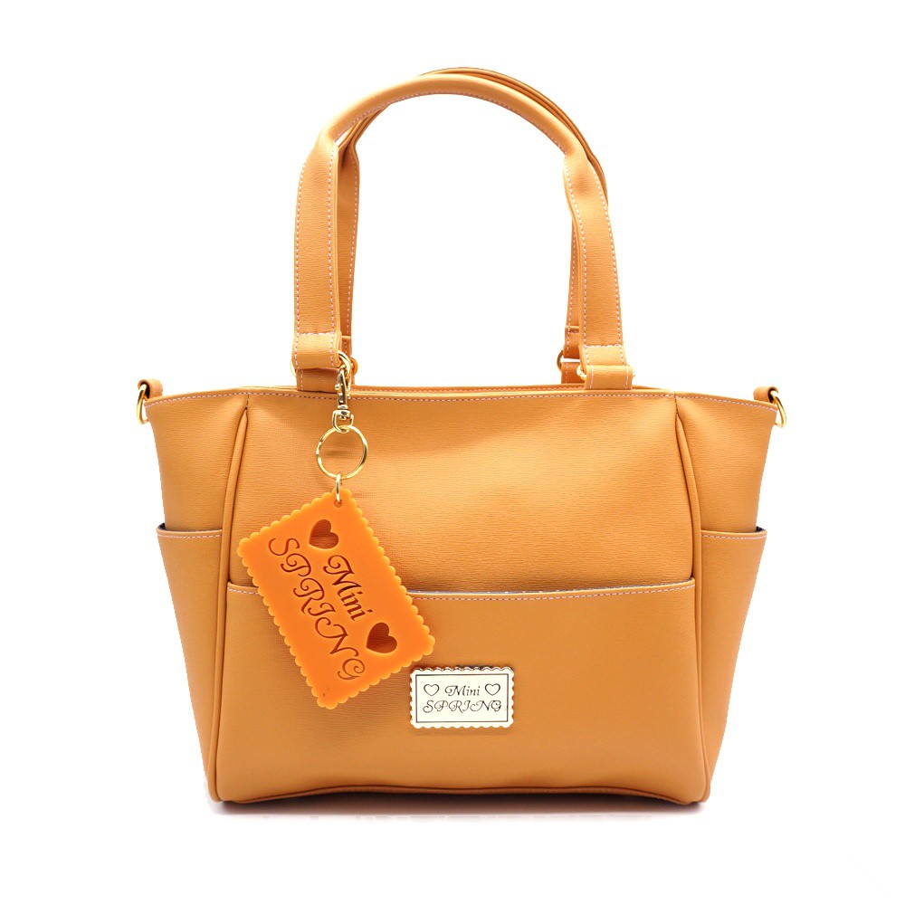 ▕ 商品描述▕◆專屬法式餅乾吊飾&法式餅乾拉鍊片◆100%台灣製作，車工精細，品質保證◆3WAY托特包新色登場品牌#MINISPRING背法:斜背/側背, 手提包款:托特包材質:Polyester人造