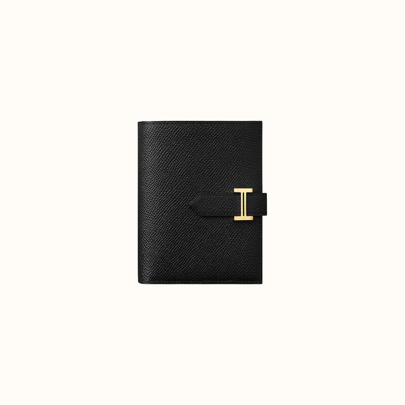 Bearn 系列短夾，約NT80,300