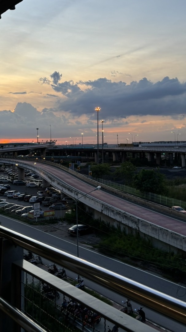 โล๊ะเสื้อผ้า บฟ 💝🙏🏻