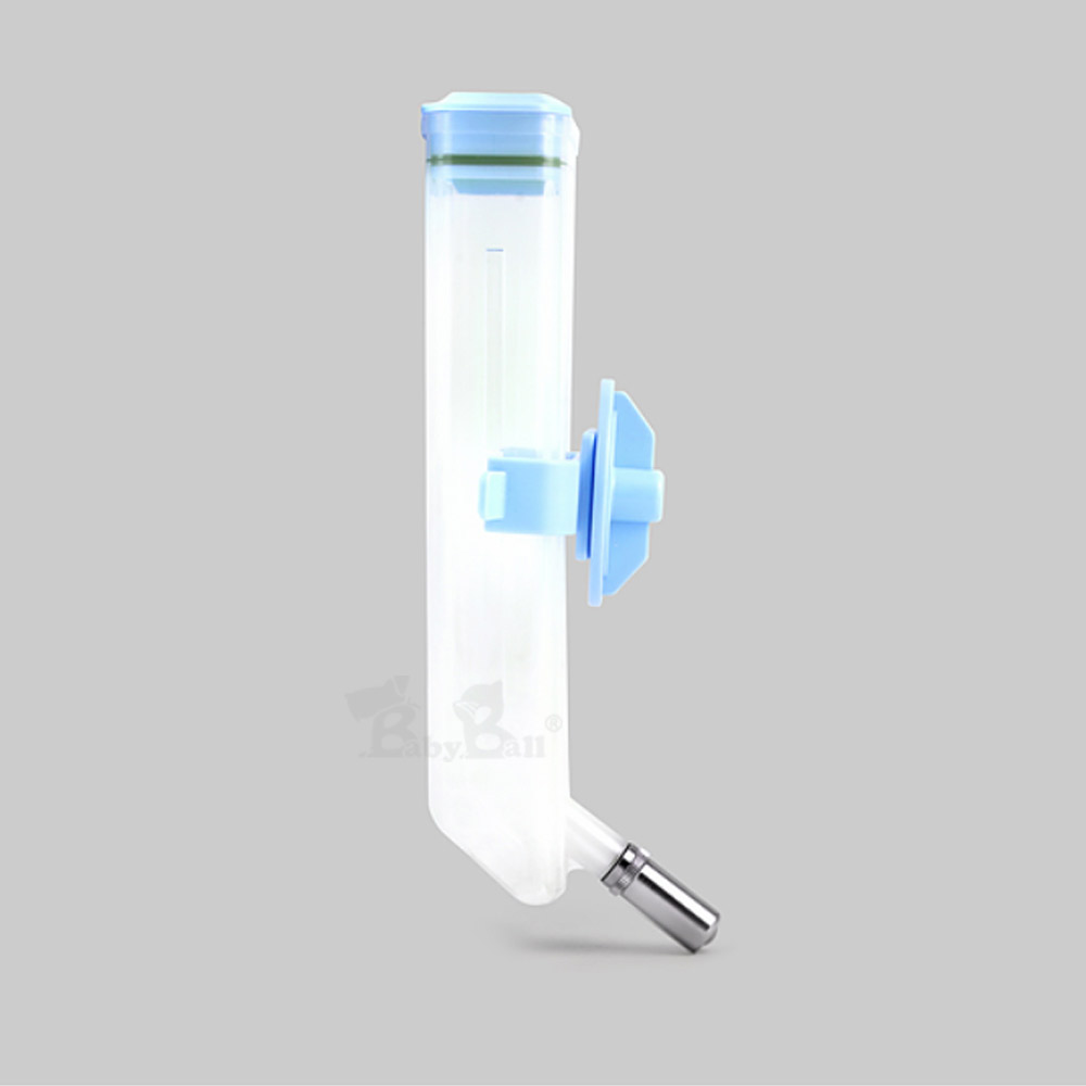 • 台灣製造，品質牢靠不滴漏• 易上式設計，方便補水、清洗• 雙向安裝，可籠內或籠外飲用• 可調校高度• 出水管口徑13mm，水瓶容量400c