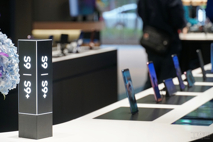 三星微風南山旗艦體驗館正式開幕，更多攝影、繪圖等科技藝術活動將在此處開跑