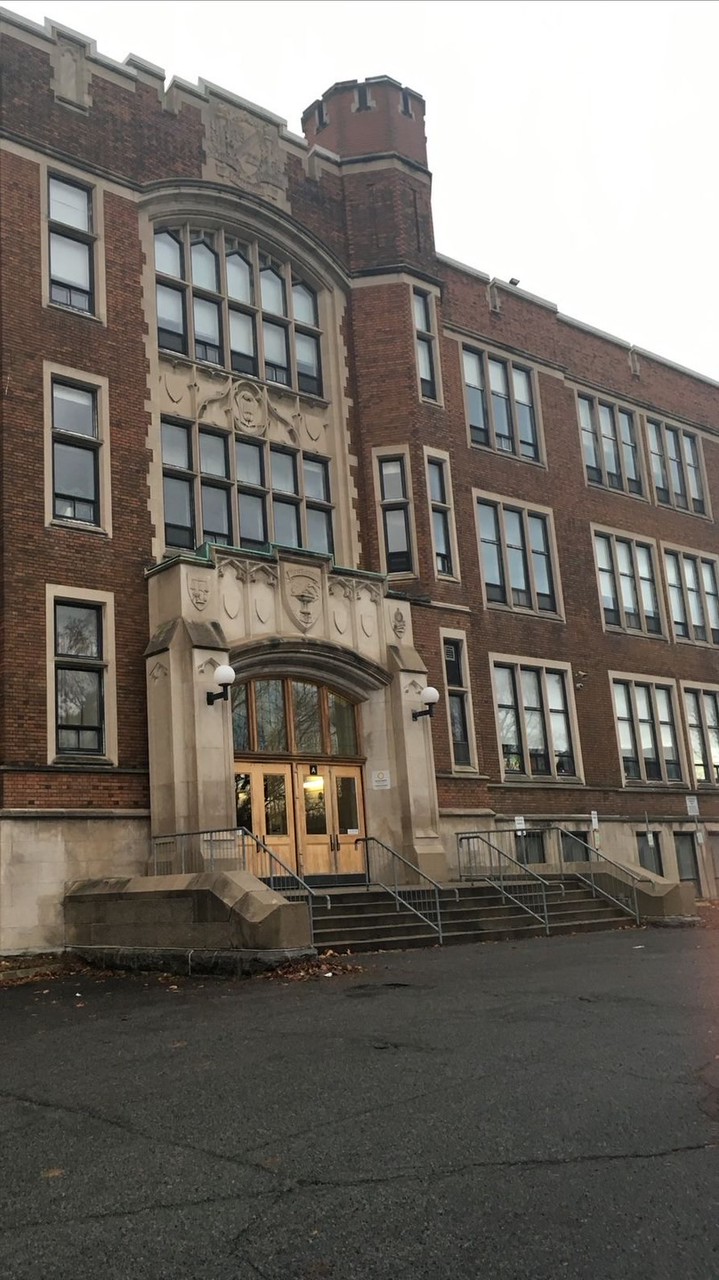 Taranna Angel Highschool