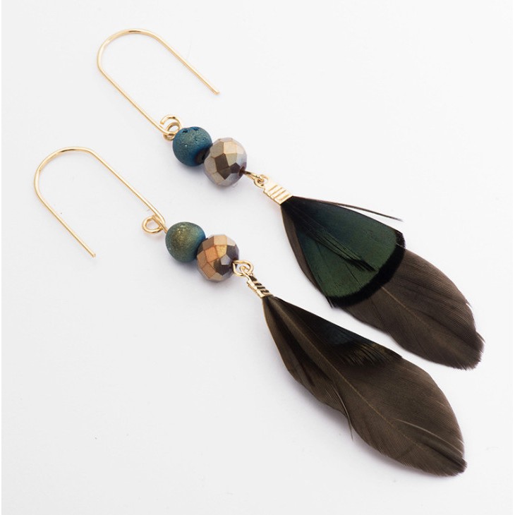 墨綠孔雀小羽毛耳環 [合金] 度假穿搭 HIPPIE嬉皮【TAY105】