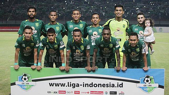  Persebaya Surabaya alhasil angkat bicara terkait denda yang dijatuhkan Komisi Disiplin  Sabung Ayam Online Didenda Rp300 Juta, Persebaya: Komdis Tidak Mendidik!