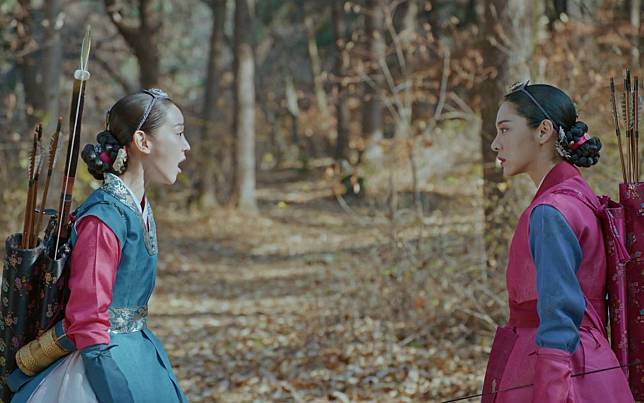 Adegan Berburu Shin Hye Sun Dan Seol In Ah Dianggap Tak Masuk Akal Mr Queen Banjir Kritik Wowkeren Media Line Today