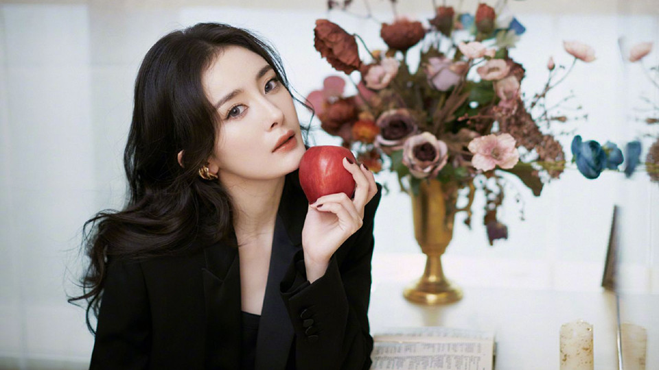 古裝&時裝都好看的神顏女星TOP 1：楊冪