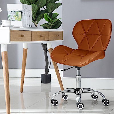 台灣與歐美同步販售 鑽石紋搭配雷達造型享受科技魅力 採電鍍五爪腳、打造精緻辦公風格 適合家庭及商業空間使用 正常使用下，結構保固一年