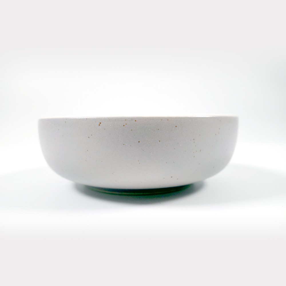 規格說明貨號：76833材質：彩釉強化瓷規格：8cm顏色：暖灰貼心提醒：本店商品之照片與實品約有3-5%不等之色差，購買前請您留意。注意事項:1.初次使用請先清洗。2.商品圖檔顏色會因個人電腦與手機螢