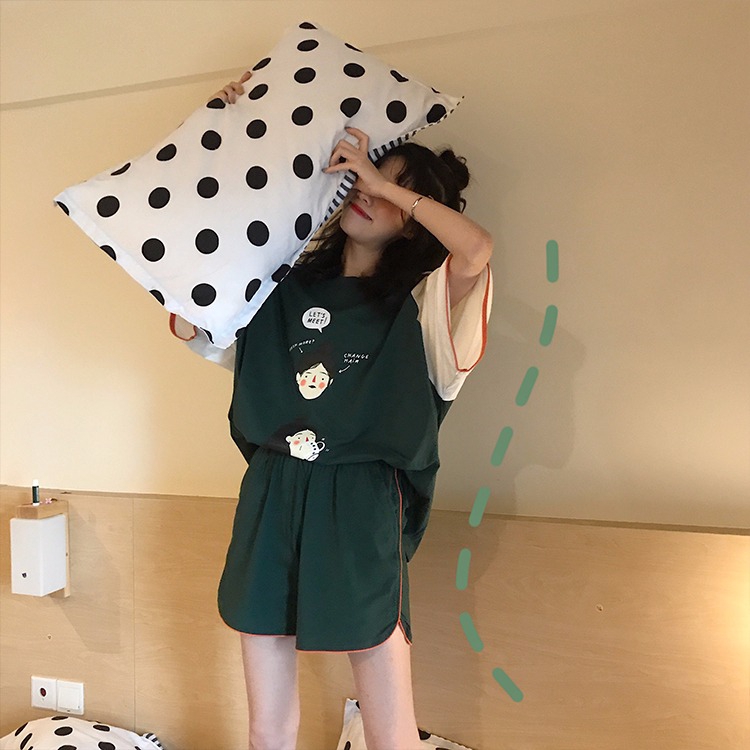 休閒套裝 運動套裝 女生 休閒 寬鬆 T恤 上衣 短褲 套裝 家居服 睡衣 套裝 寬松可愛卡通印花短袖短褲睡衣套裝家居服